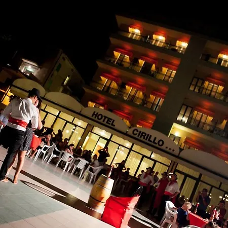 Cirillo Family Club 锡尔维玛丽娜