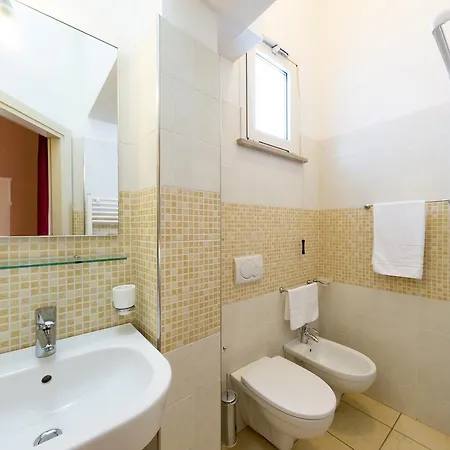 Cirillo Family Club 酒店