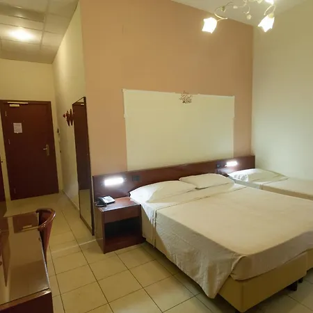 Cirillo Family Club 3* 锡尔维玛丽娜