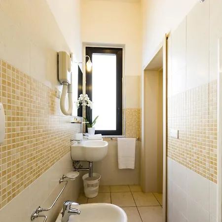 Cirillo Family Club 酒店 3*