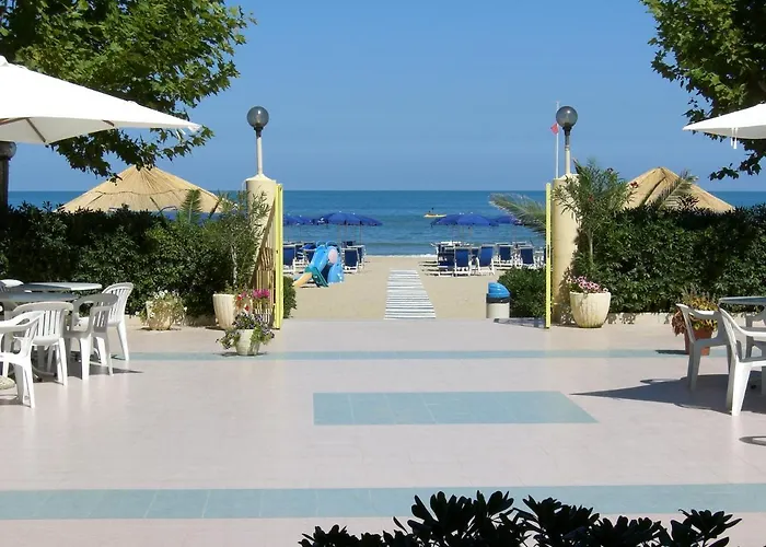 Cirillo Family Club فندق سيلفي مارينا