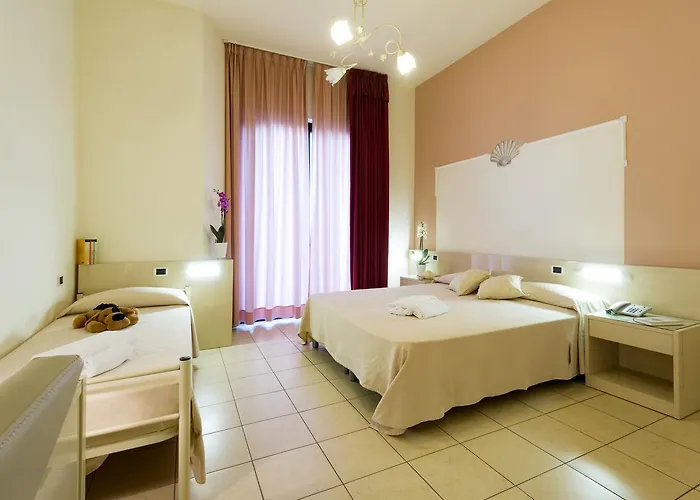 Cirillo Family Club Hotel 3*